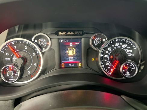 New 2026 RAM 2500 Tradesman AWD/4WD image 12