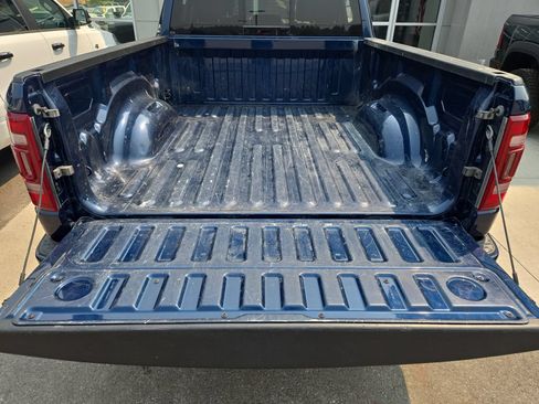 Used 2023 RAM 1500 Laramie AWD/4WD image 28