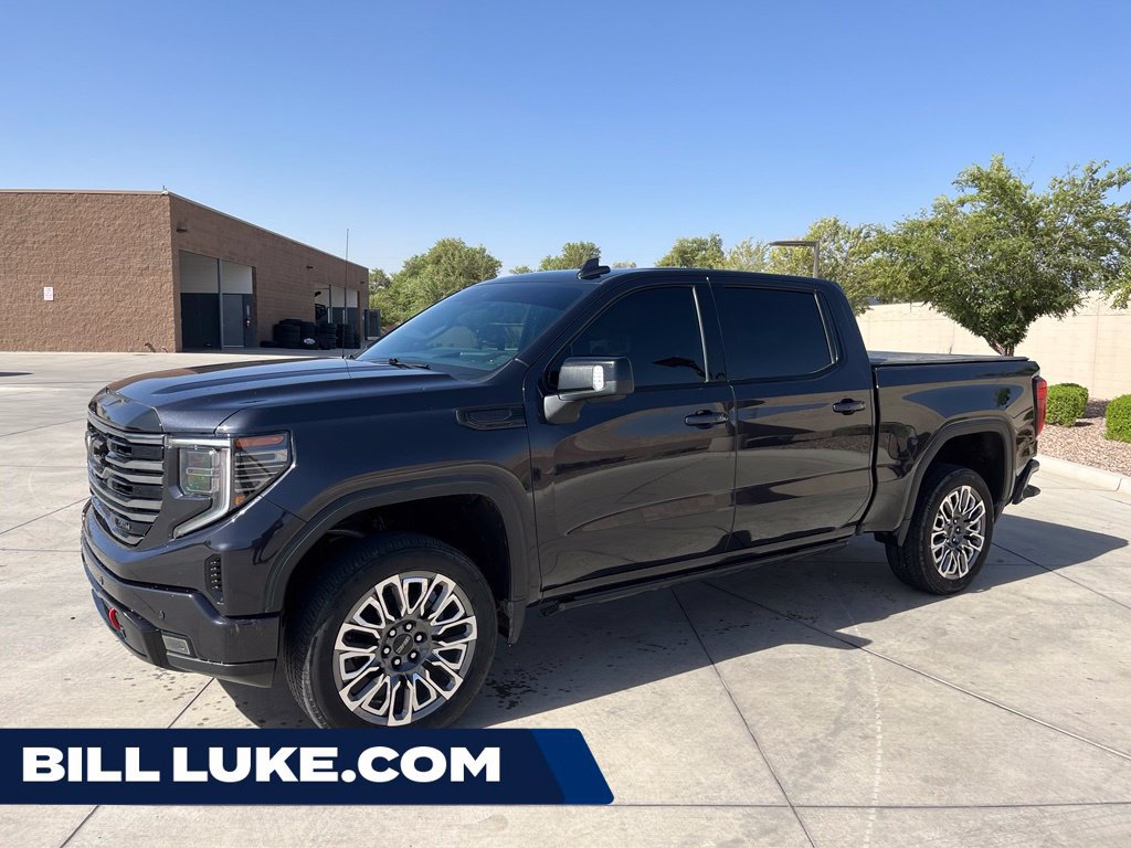 Used 2022 GMC Sierra 1500 AT4 w/ Technology Package AWD/4WD image 1