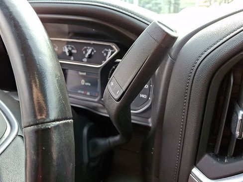 Used 2022 GMC Sierra 1500 SLT w/ SLT Premium Package AWD/4WD image 15