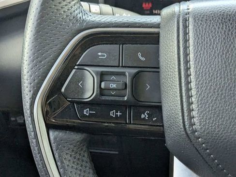 Used 2024 Toyota Tundra Limited AWD/4WD image 22