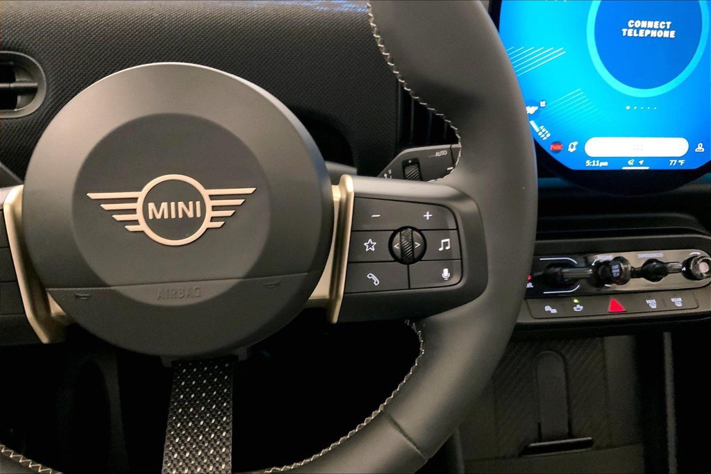 Certified 2025 MINI Cooper S FWD image 19