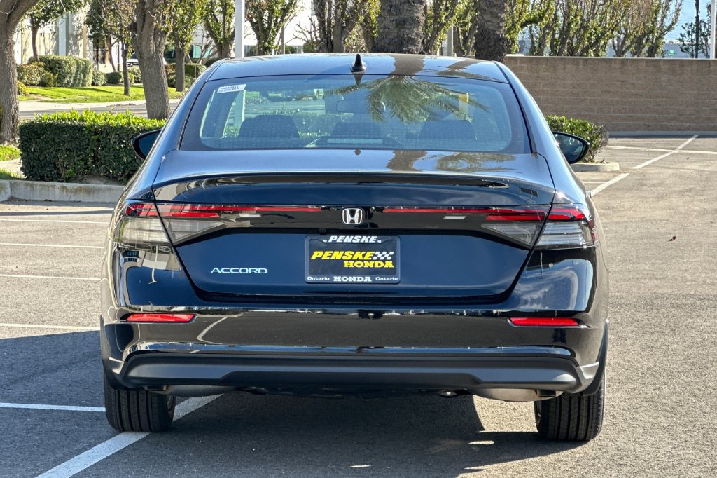 New 2026 Honda Accord LX image 5