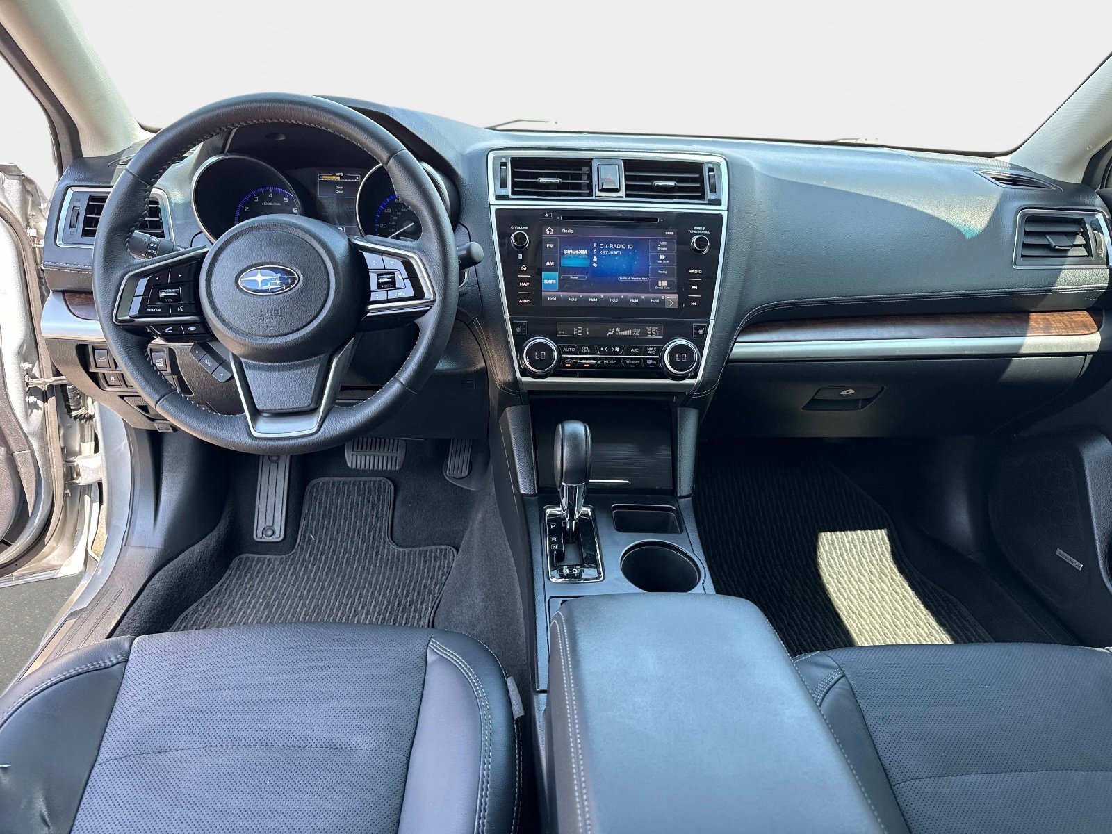 Used 2019 Subaru Outback 2.5i Limited AWD/4WD image 19