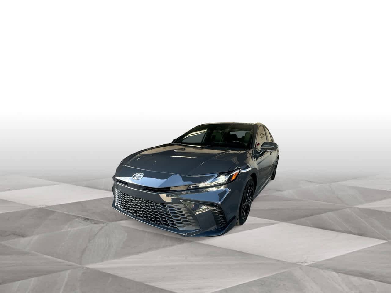 Used 2025 Toyota Camry SE FWD image 4