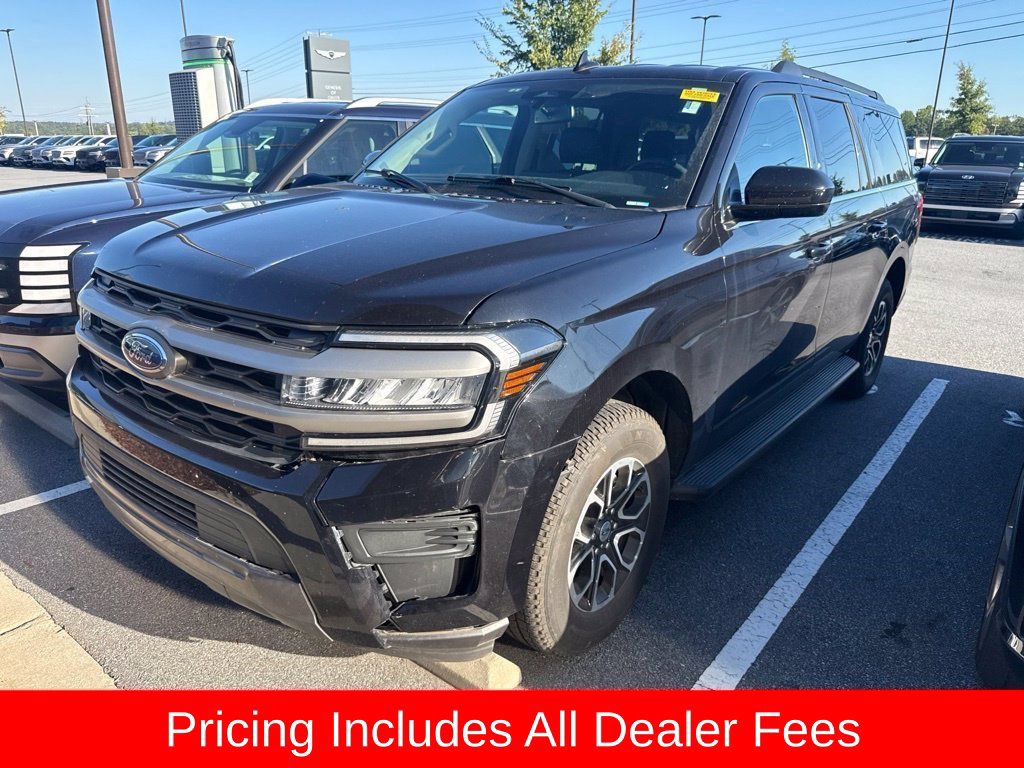 Used 2024 Ford Expedition Max XLT AWD/4WD image 2