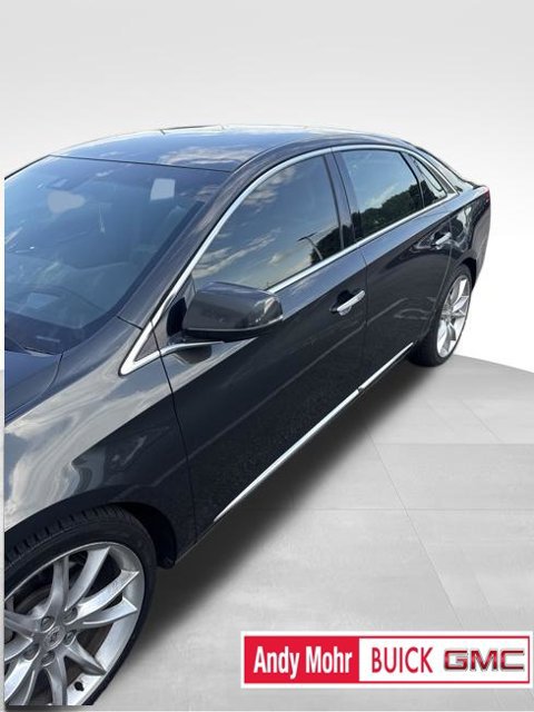 Used 2013 Cadillac XTS Premium FWD image 10
