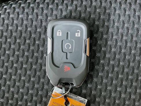 Used 2023 GMC Terrain SLE w/ Driver Convenience Package AWD/4WD image 12