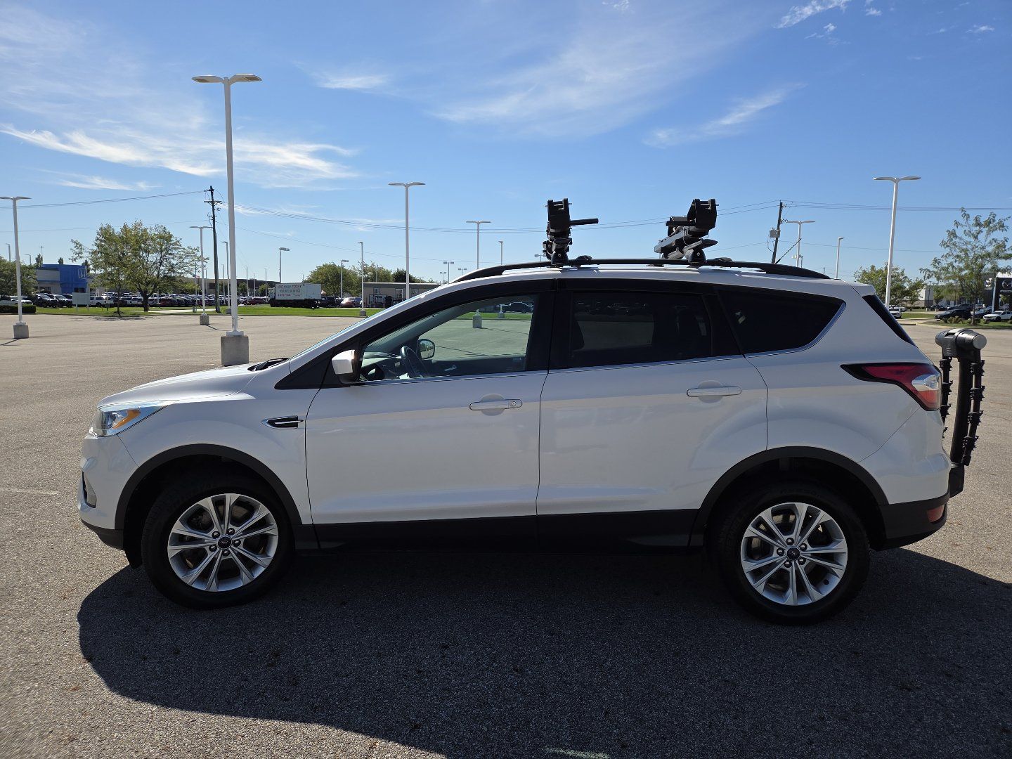 Used 2017 Ford Escape SE w/ SE Leather Comfort Package AWD/4WD image 13