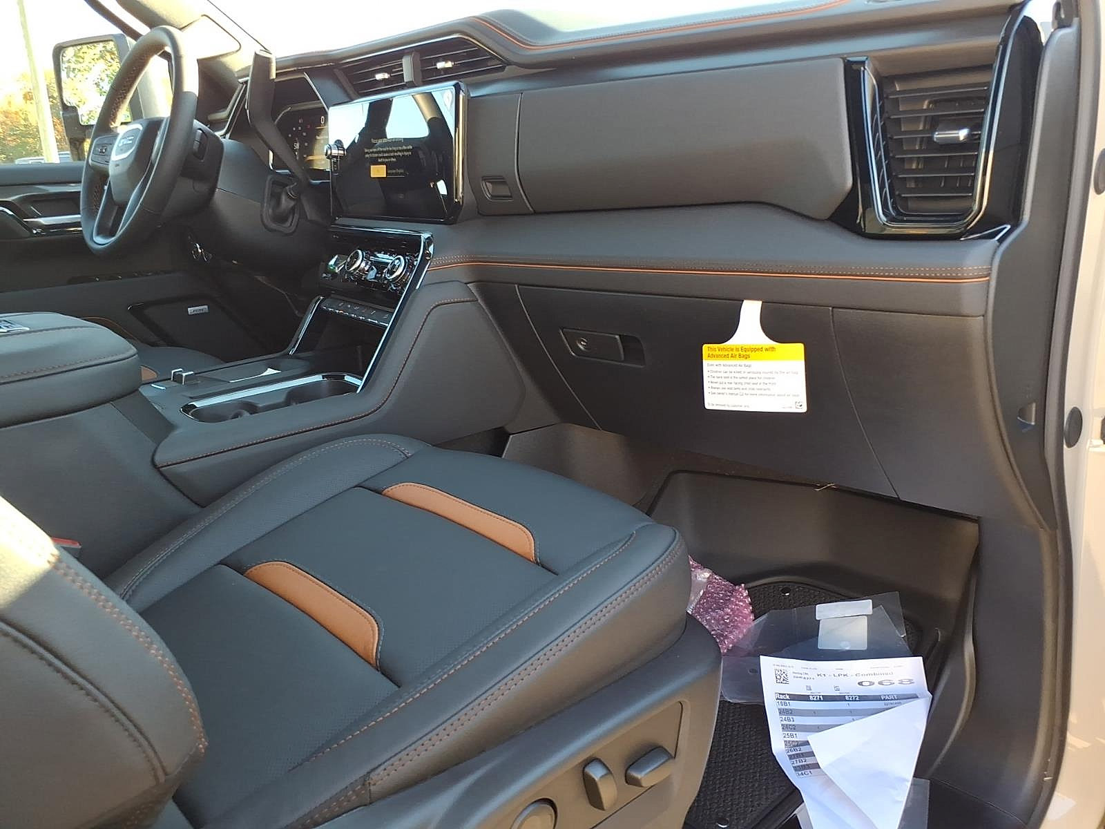 New 2026 GMC Sierra 2500 AT4 AWD/4WD image 9
