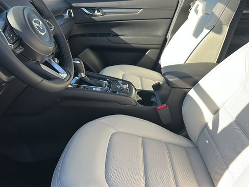 New 2025 MAZDA CX-5 AWD 2.5 S w/ Preferred Package image 10