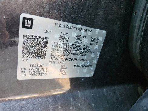 Used 2018 Chevrolet Suburban LT w/ Luxury Package image 23