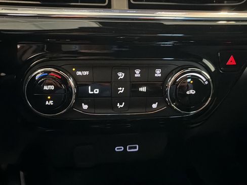 New 2026 Chevrolet Trax RS w/ Driver Confidence Package FWD image 19