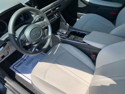 Used 2023 Hyundai Sonata SEL w/ Preferred Accessory Package FWD image 10