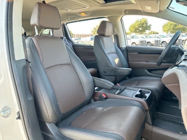 Used 2026 Honda Odyssey Elite image 26