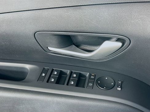 Certified 2025 Hyundai Tucson SEL image 17