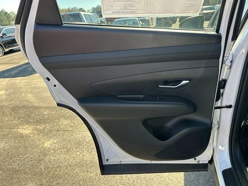 New 2025 Hyundai Tucson SEL image 21