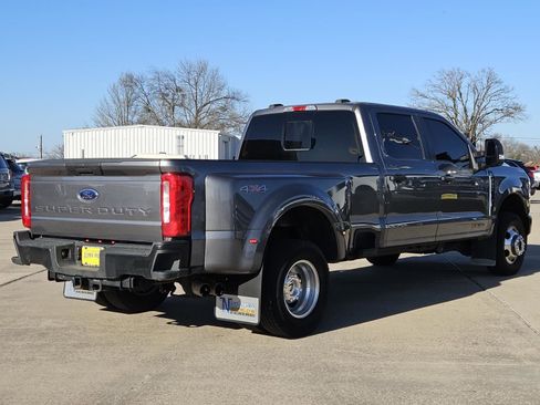 Used 2024 Ford F350 XL w/ XL Driver Assist Package image 4