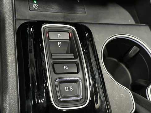 Used 2024 Honda Pilot Touring image 26