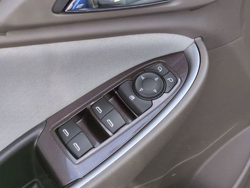 Used 2023 Chevrolet Malibu LS image 13