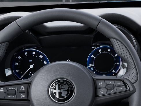 New 2026 Alfa Romeo Stelvio Sprint image 17