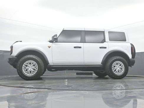 Used 2025 Ford Bronco Badlands AWD/4WD image 45