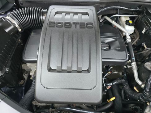 Used 2013 Chevrolet Equinox LS FWD image 9