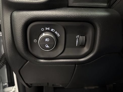 New 2026 RAM 2500 Tradesman AWD/4WD image 22