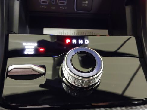 New 2025 Jeep Grand Cherokee L Limited w/ Luxury Tech Group II image 21