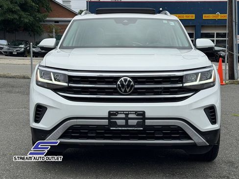Used 2022 Volkswagen Atlas SEL AWD/4WD image 2