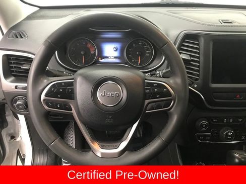 Certified 2022 Jeep Cherokee Latitude Lux w/ Sun & Sound Group image 14