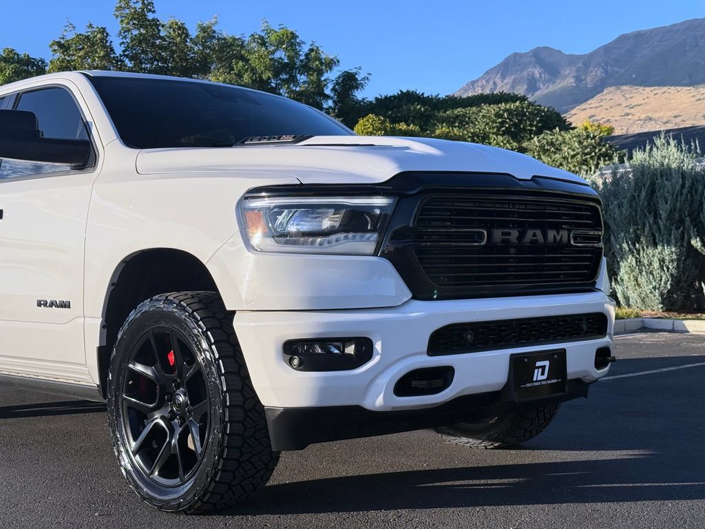 Used 2023 RAM 1500 Laramie AWD/4WD image 16