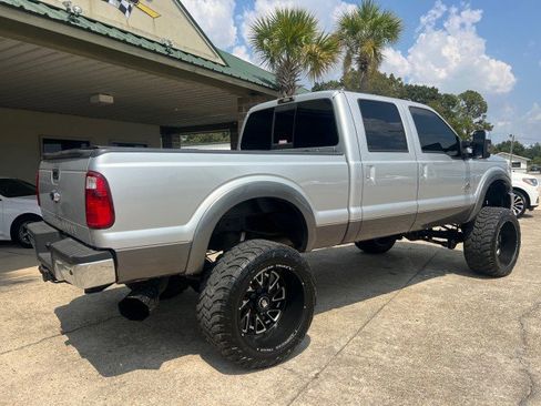 Used 2013 Ford F250 Lariat w/ Lariat Ultimate Pkg image 5