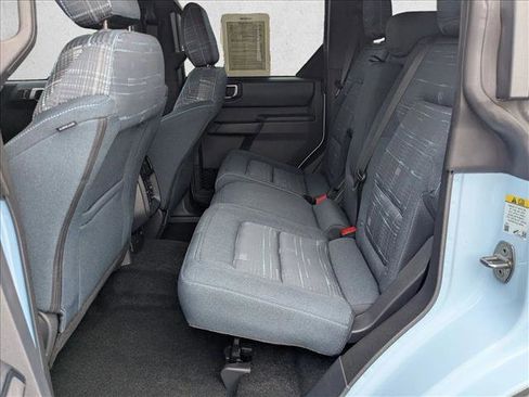 Used 2025 Ford Bronco Heritage Edition image 16