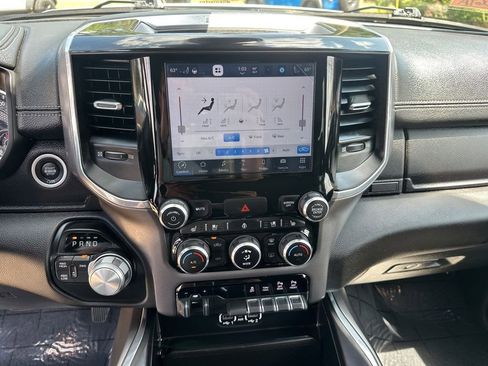 Used 2022 RAM 2500 Laramie w/ Night Edition image 21