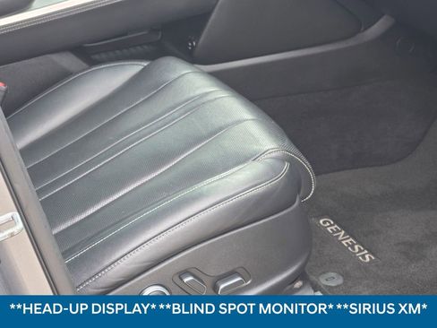 Used 2021 Genesis GV80 2.5T Advanced image 11