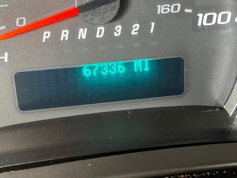 Used 2009 Chevrolet Express 2500 Extended image 11