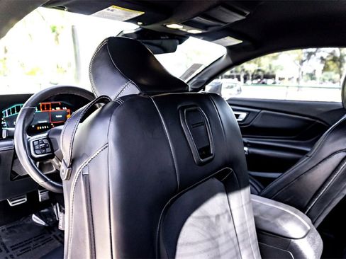 Used 2024 Ford Mustang Premium image 27