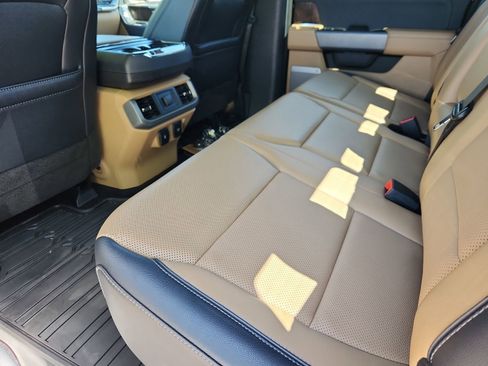 Used 2021 Ford F150 Lariat w/ Max Trailer Tow Package AWD/4WD image 11