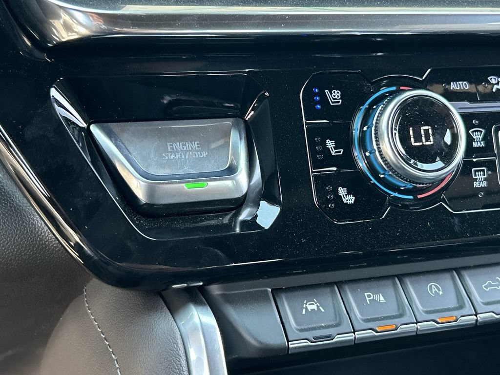 New 2026 GMC Sierra 1500 Denali AWD/4WD image 17