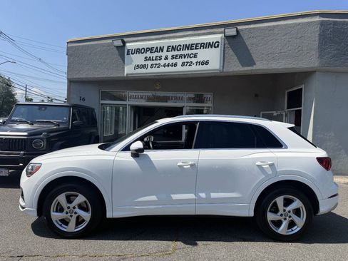Used 2020 Audi Q3 2.0T Premium AWD/4WD image 4