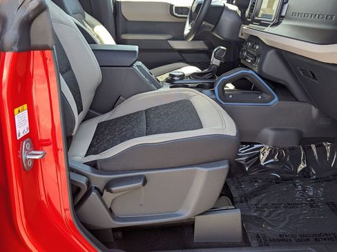 Used 2022 Ford Bronco Wildtrak AWD/4WD image 25