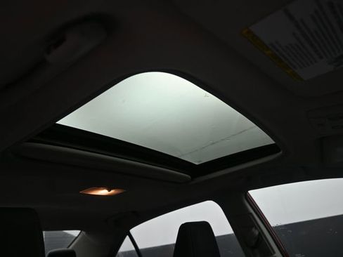 Used 2015 Toyota Corolla S Premium image 9