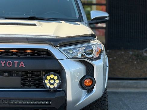 Used 2023 Toyota 4Runner TRD Off-Road Premium w/ Off Road Premium Plus Package AWD/4WD image 5