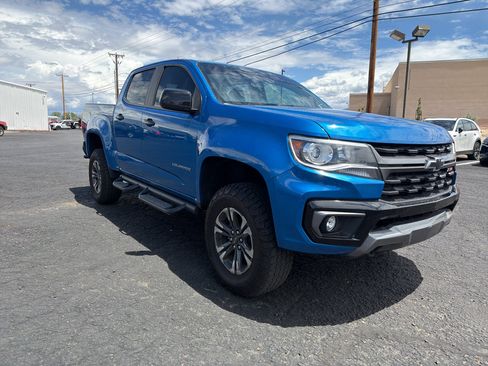 Used 2022 Chevrolet Colorado Z71 w/ Safety Package AWD/4WD image 3
