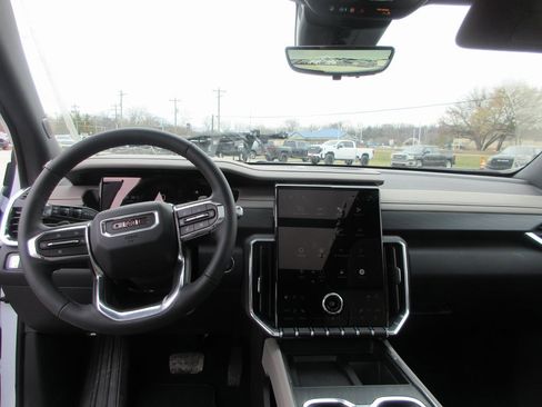 New 2026 GMC Acadia Elevation w/ Elevation Premium Package image 17