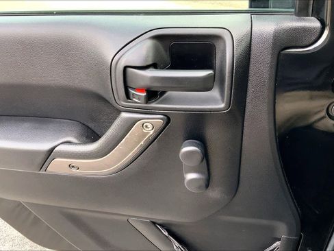 Used 2013 Jeep Wrangler Sport AWD/4WD image 29