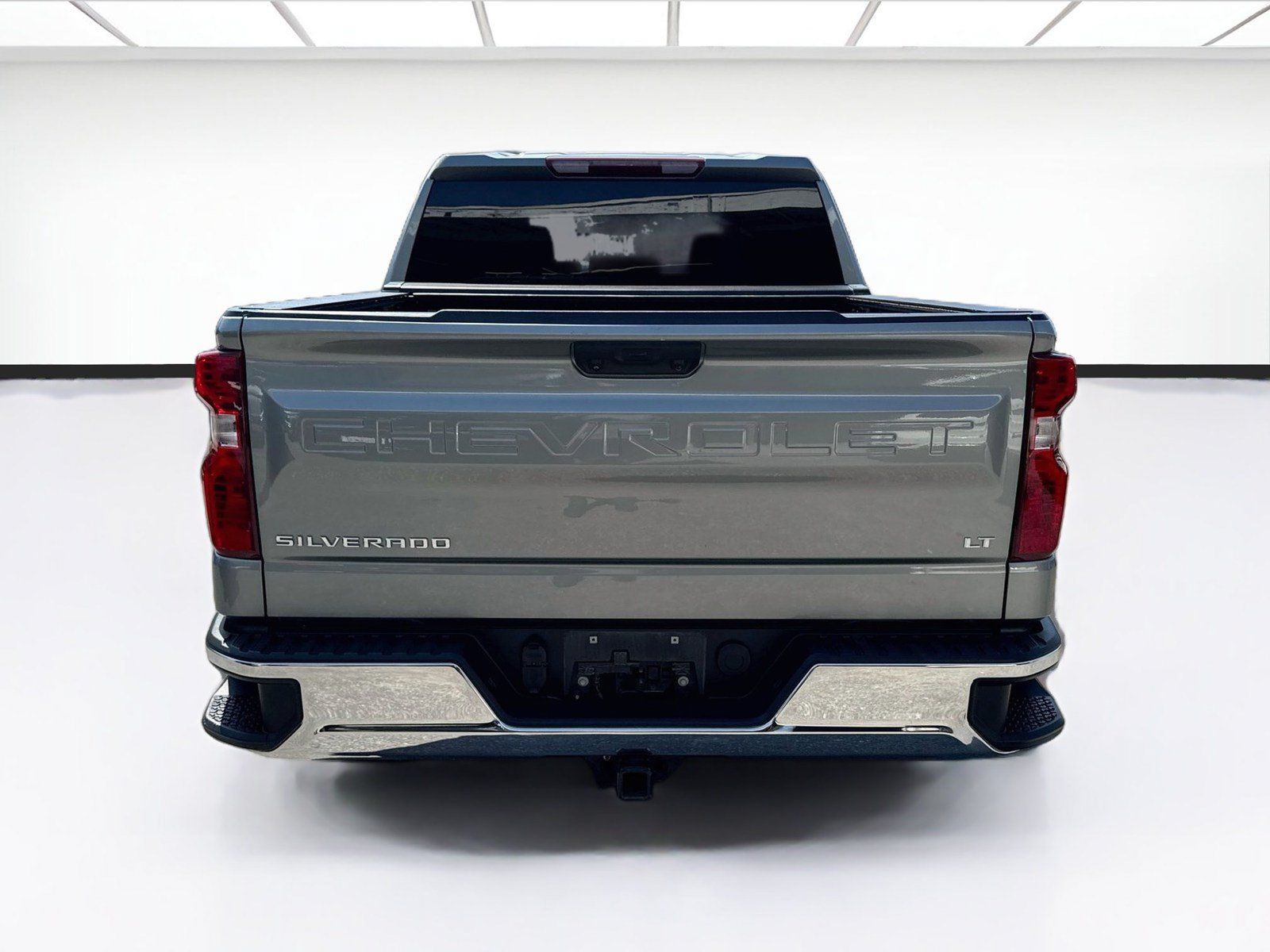 Used 2023 Chevrolet Silverado 1500 LT AWD/4WD image 5
