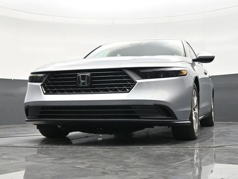 Used 2024 Honda Accord LX image 27