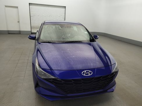 Used 2023 Hyundai Elantra SEL image 14